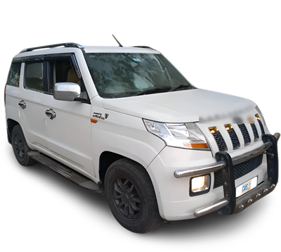Mahindra TUV300-img